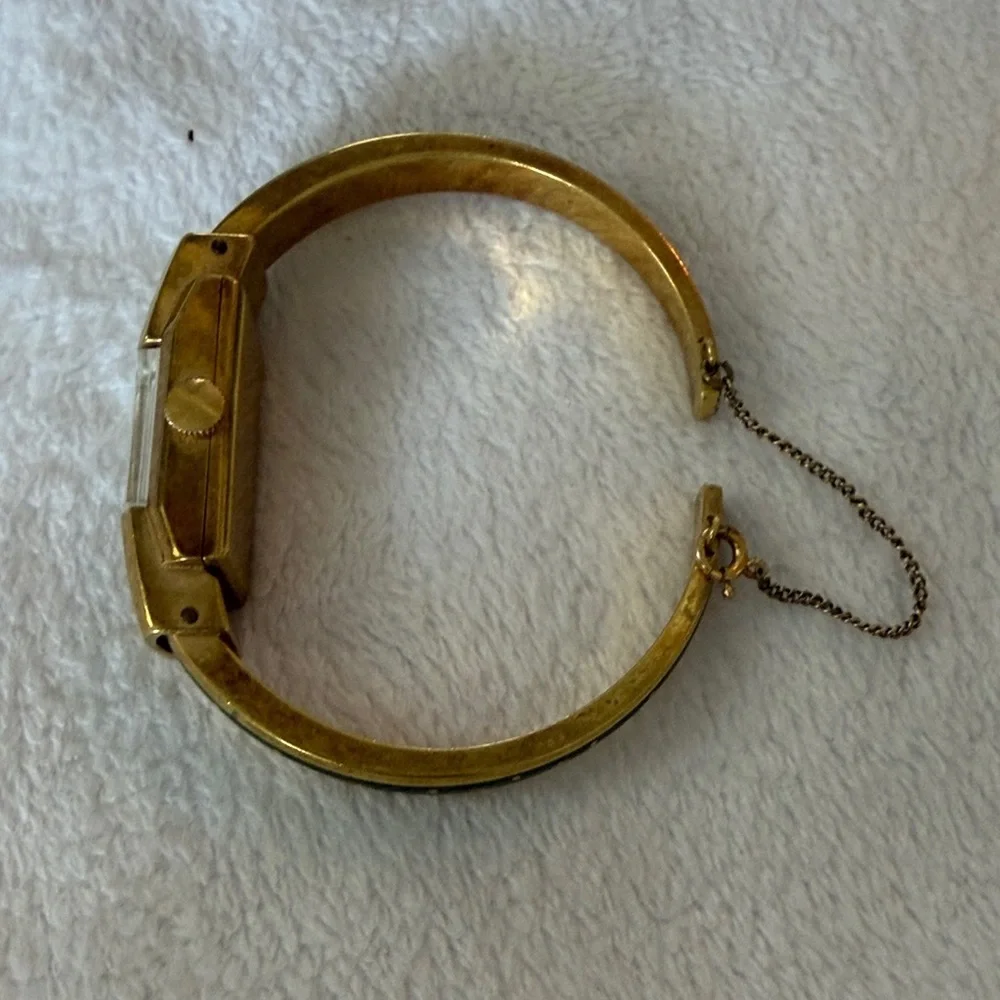 Rovano Gold Watch set in Green Starry Gold Bangle